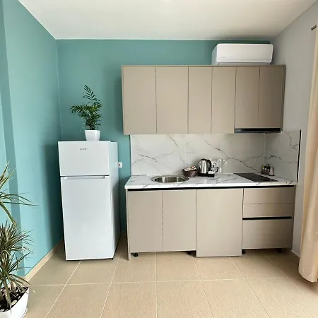 Trea - Roof On Vlorë