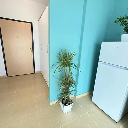 Trea - Roof On Apartment *