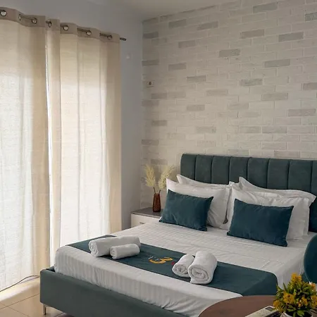 Appartement Trea Aron Rooftop Jacuzzi Apartment Vlorë