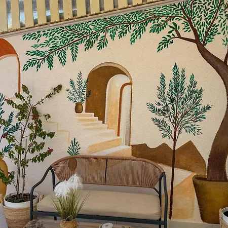Daire Trea Aron Rooftop Jacuzzi Apartment