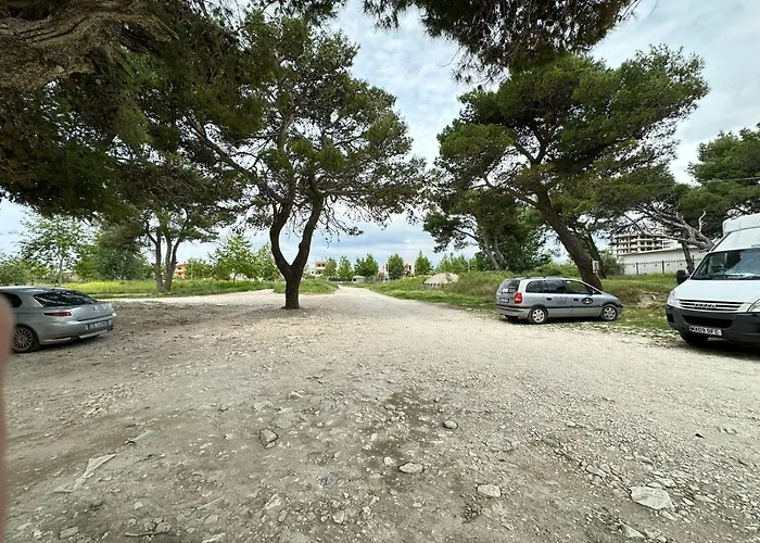 Trea - Roof On * Vlorë