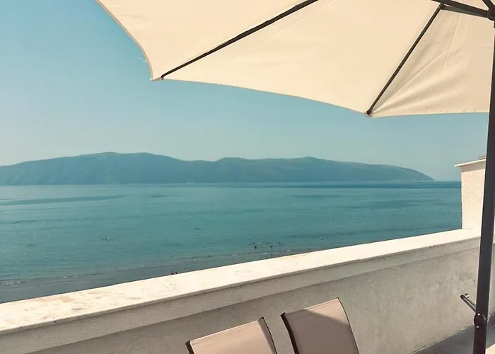 Trea - Roof On 公寓